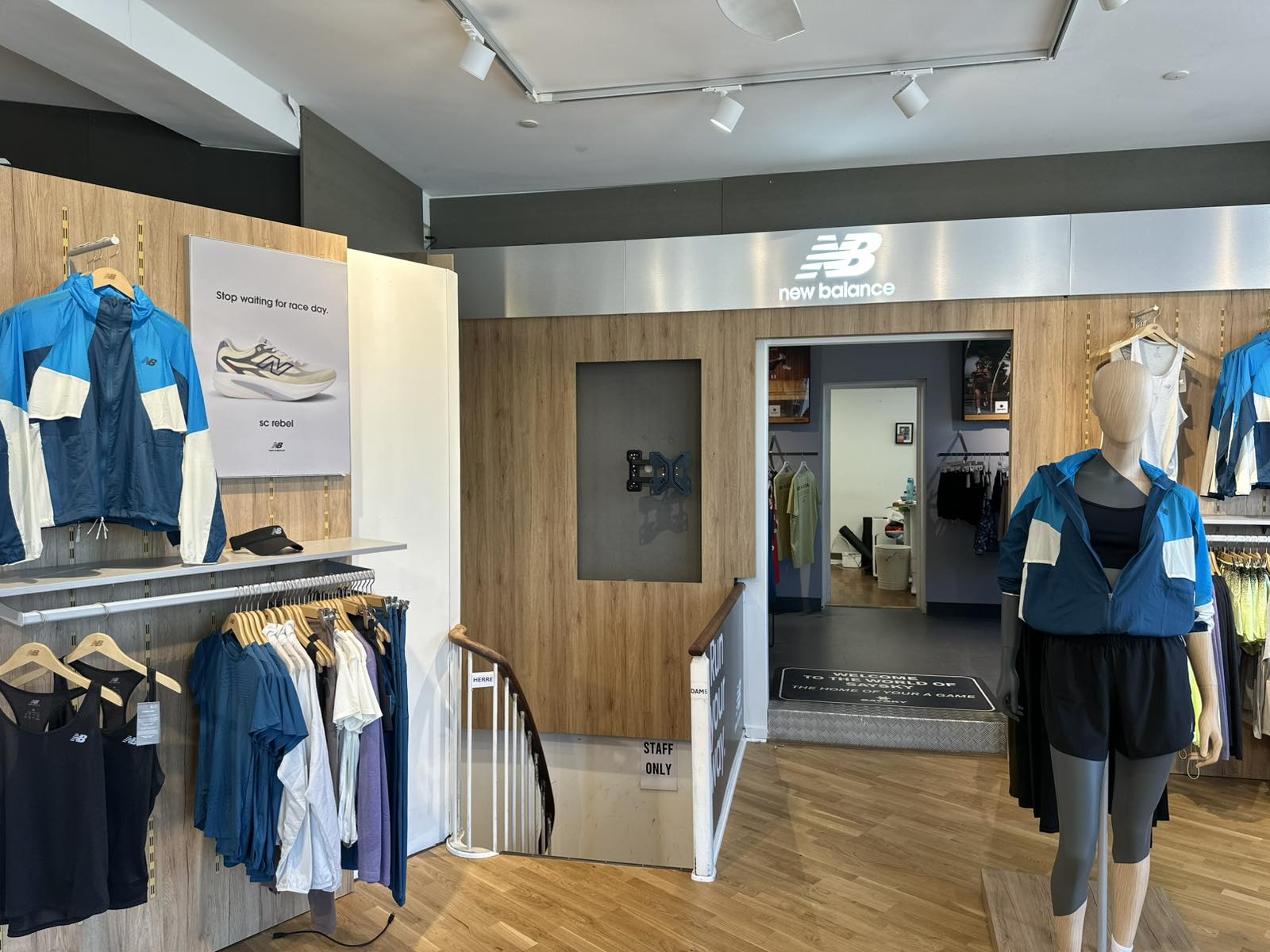 New Balance — shop-in-shop montage